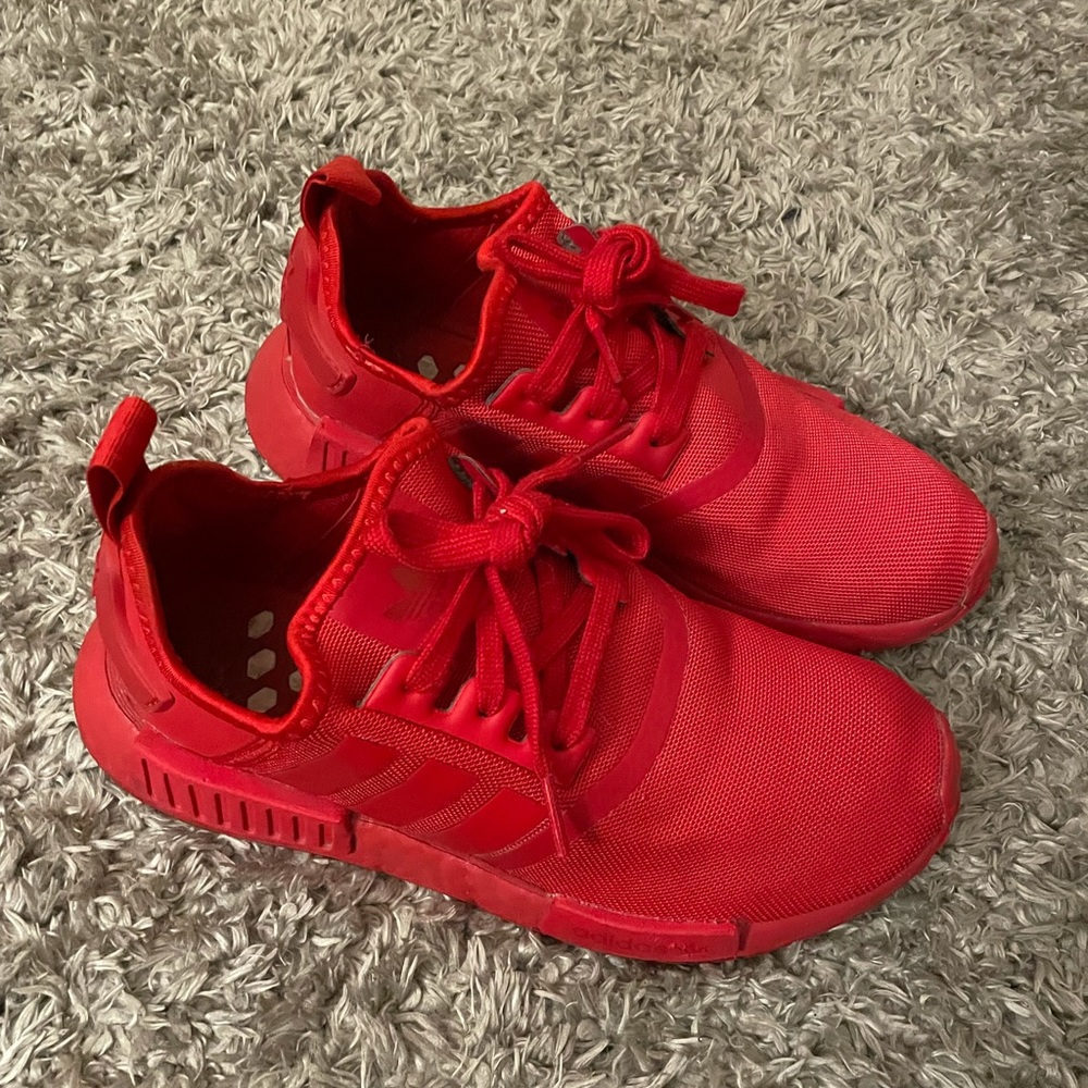 Womens NMD R1 Triple Red
